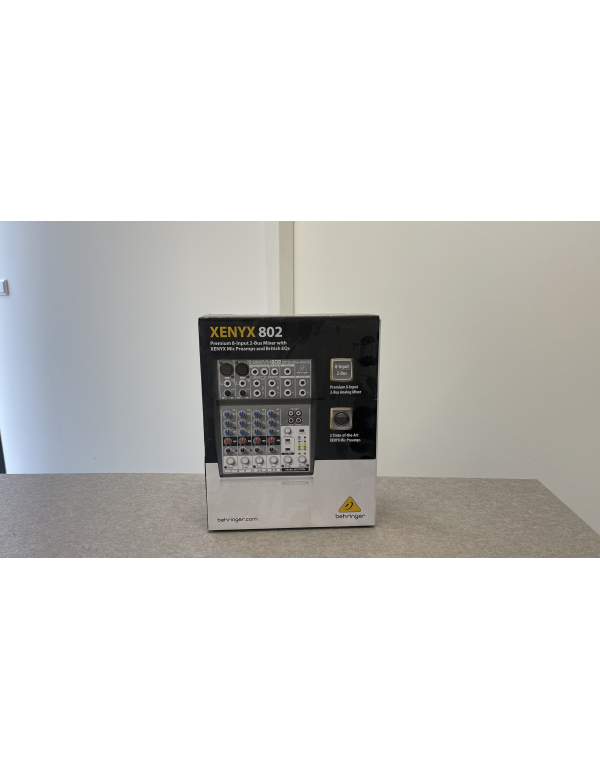 Behringer | XENYX 802 | Analog Mixer 8 Input